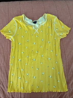 art class Yellow Ribbed Knit Top with White Detail